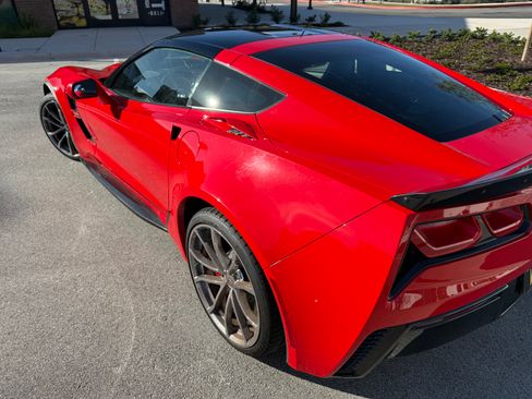Used 2017 Chevrolet Corvette Grand Sport image 5