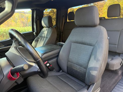 Used 2022 Ford F150 XLT w/ Equipment Group 302A High AWD/4WD image 22
