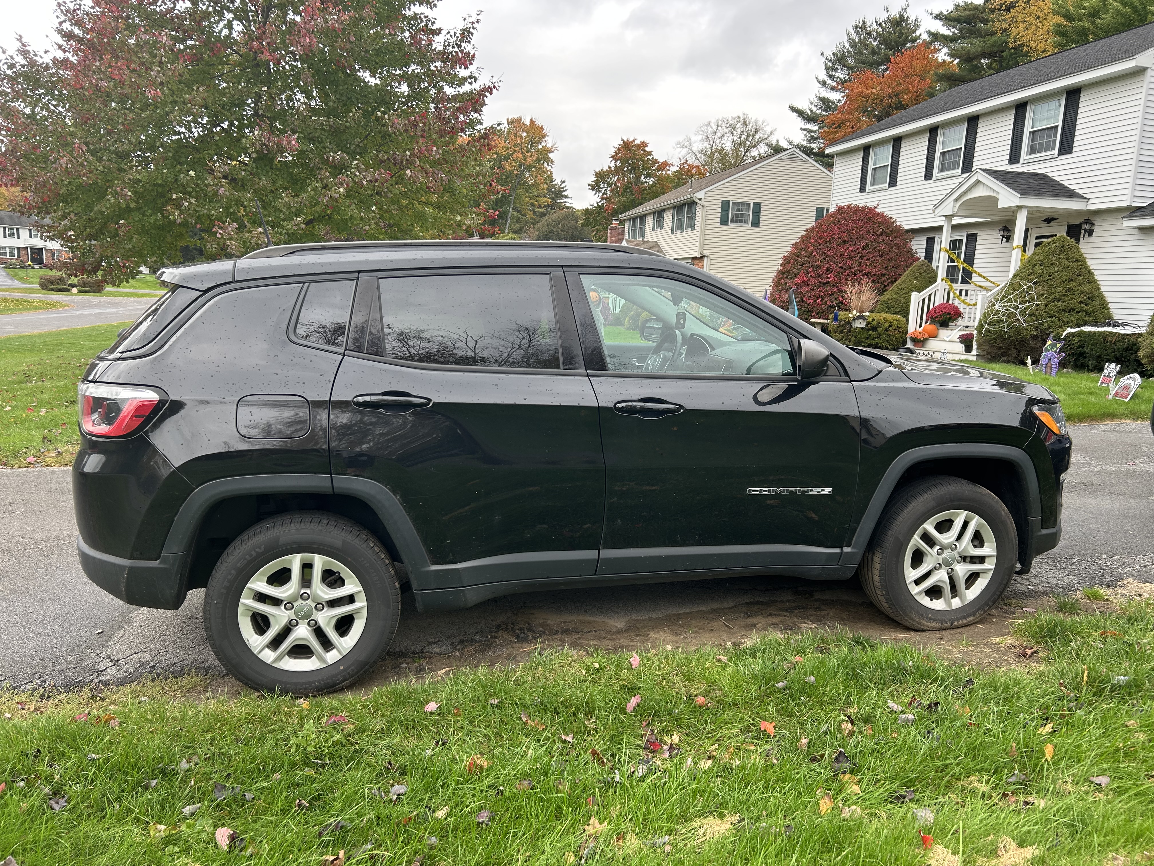 Used 2018 Jeep Compass Sport w/ Tech Group AWD/4WD image 5