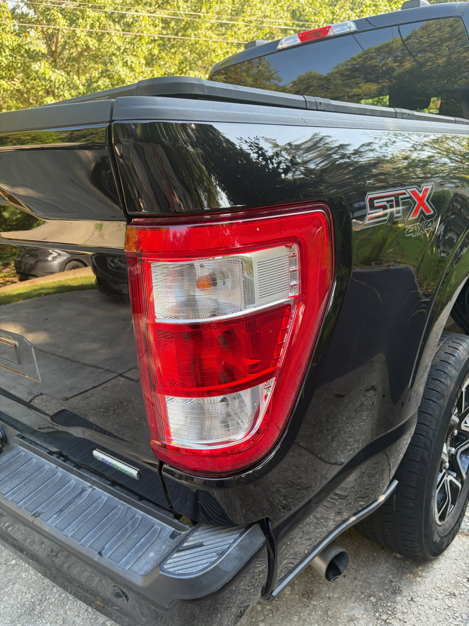 Used 2022 Ford F150 XL w/ STX Appearance Package AWD/4WD image 17