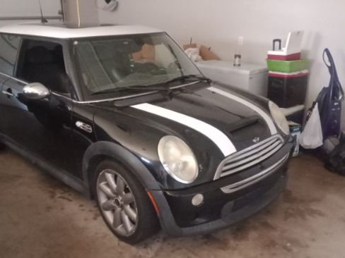 Used 2005 MINI Cooper S image 2