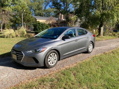 Used 2018 Hyundai Elantra SE