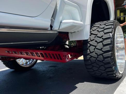 Used 2022 GMC Sierra 3500 Denali w/ Denali Ultimate Package image 5