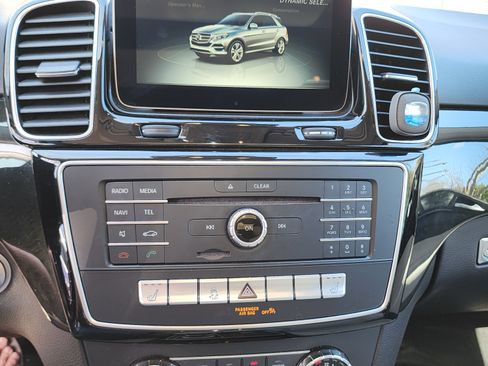 Used 2016 Mercedes-Benz GLE 350 4MATIC w/ Parking Assist Package image 19