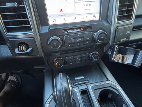 Used 2018 Ford F150 XLT w/ Equipment Group 302A Luxury RWD image 9