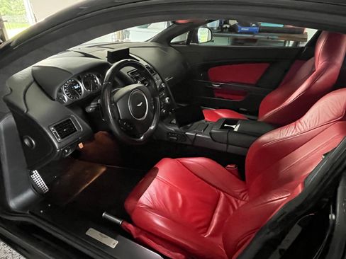 Used 2012 Aston Martin V8 Vantage Coupe RWD image 9