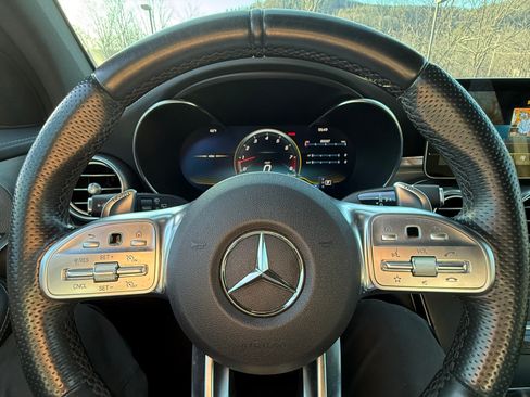 Used 2020 Mercedes-Benz GLC 63 AMG 4MATIC image 20