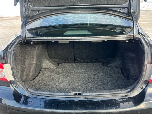 Used 2012 Toyota Corolla S image 38