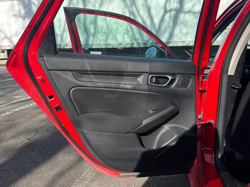 Used 2022 Honda Civic EX image 12