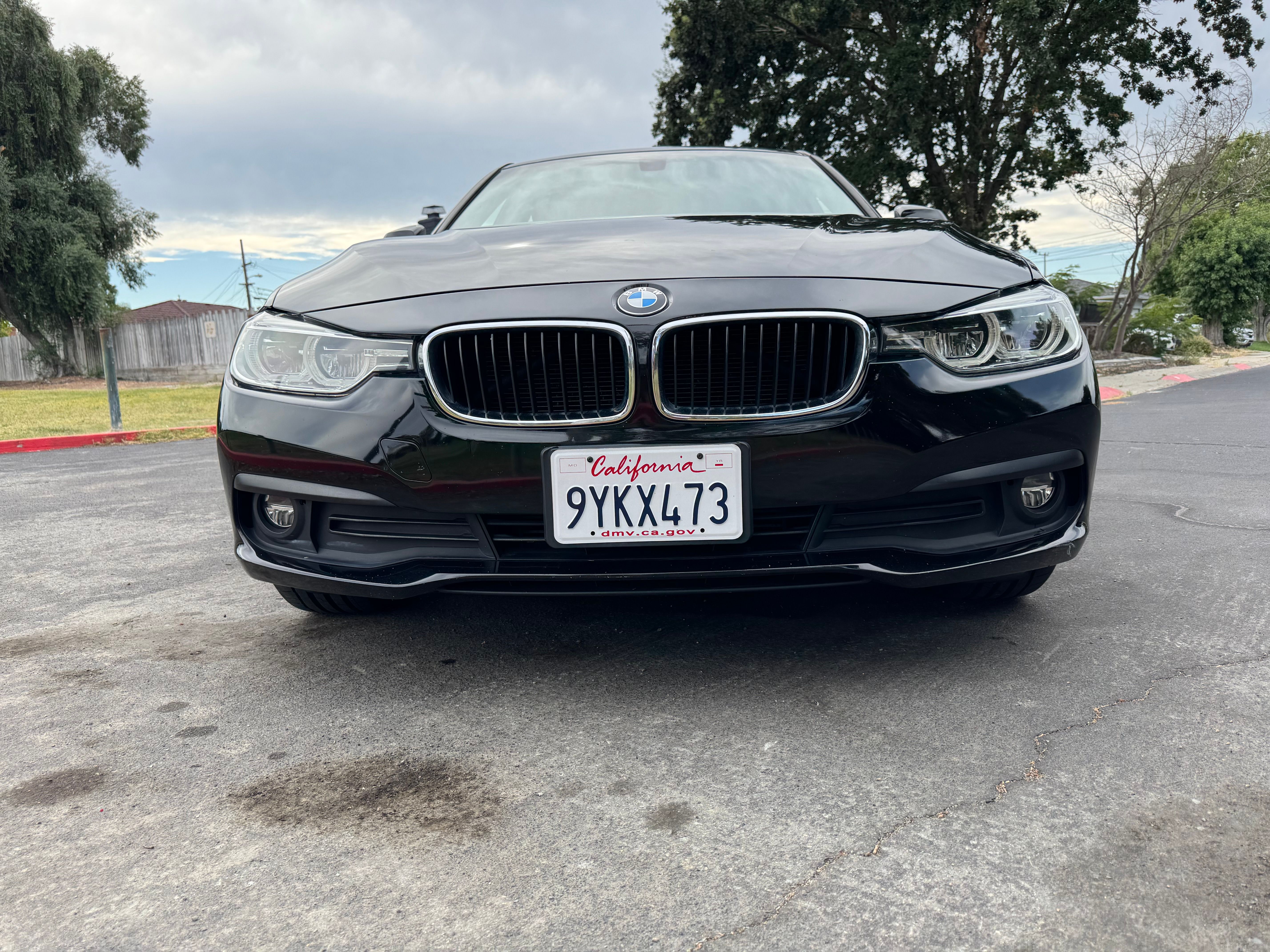 Used 2018 BMW 320i Sedan RWD image 15