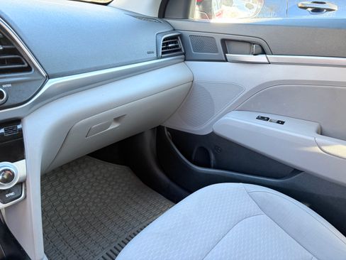 Used 2020 Hyundai Elantra SEL w/ Cargo Package (C1) image 20