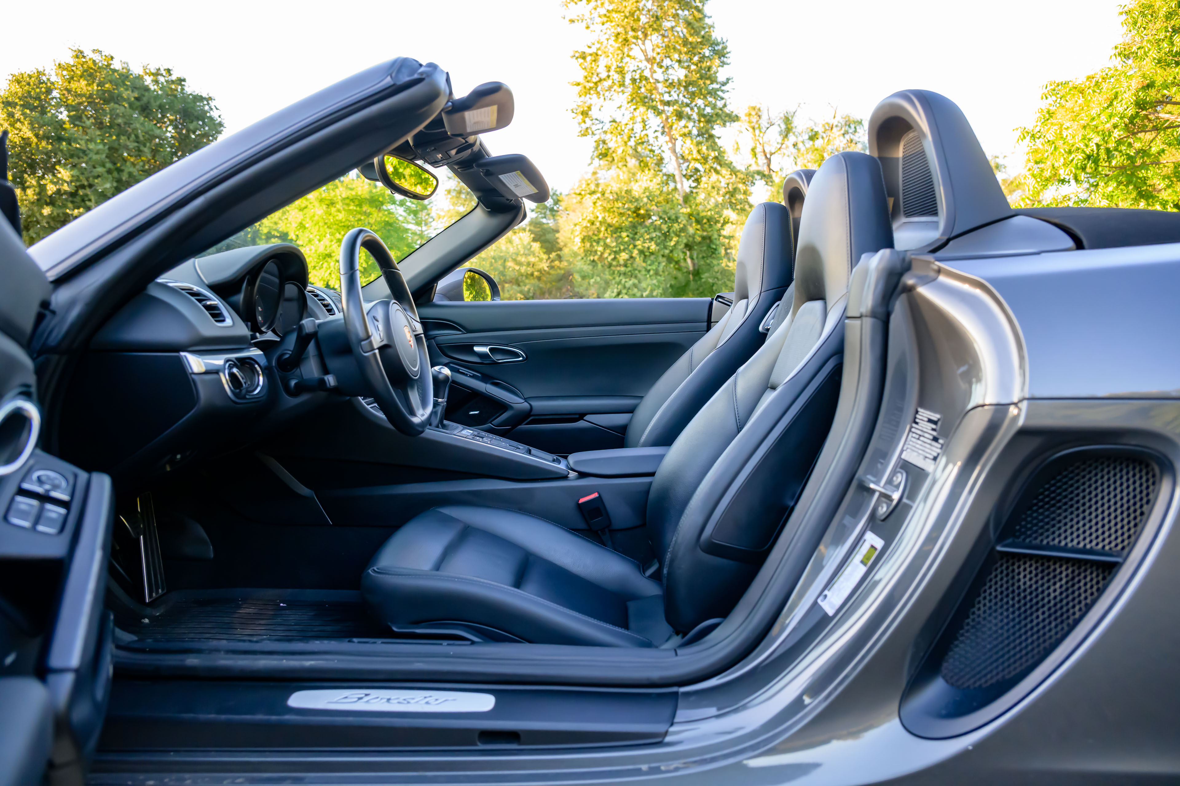 Used 2015 Porsche Boxster RWD image 20