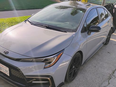 Used 2022 Toyota Corolla XSE image 2