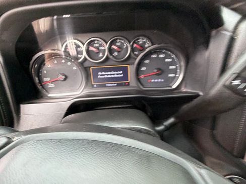 Used 2022 Chevrolet Silverado 1500 LT image 8