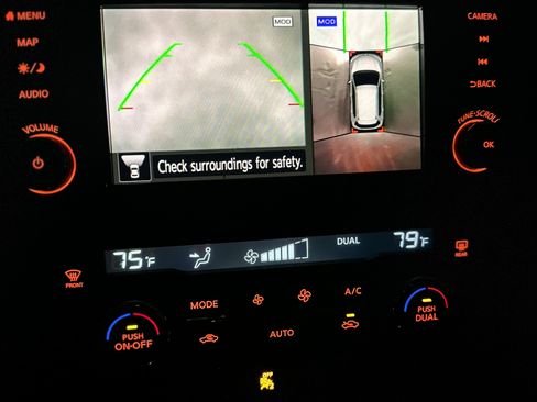 Used 2018 Nissan Rogue SL image 4