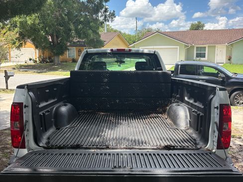 Used 2013 Chevrolet Silverado 2500 W/T AWD/4WD image 6