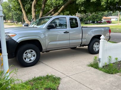 Used 2019 Toyota Tacoma SR