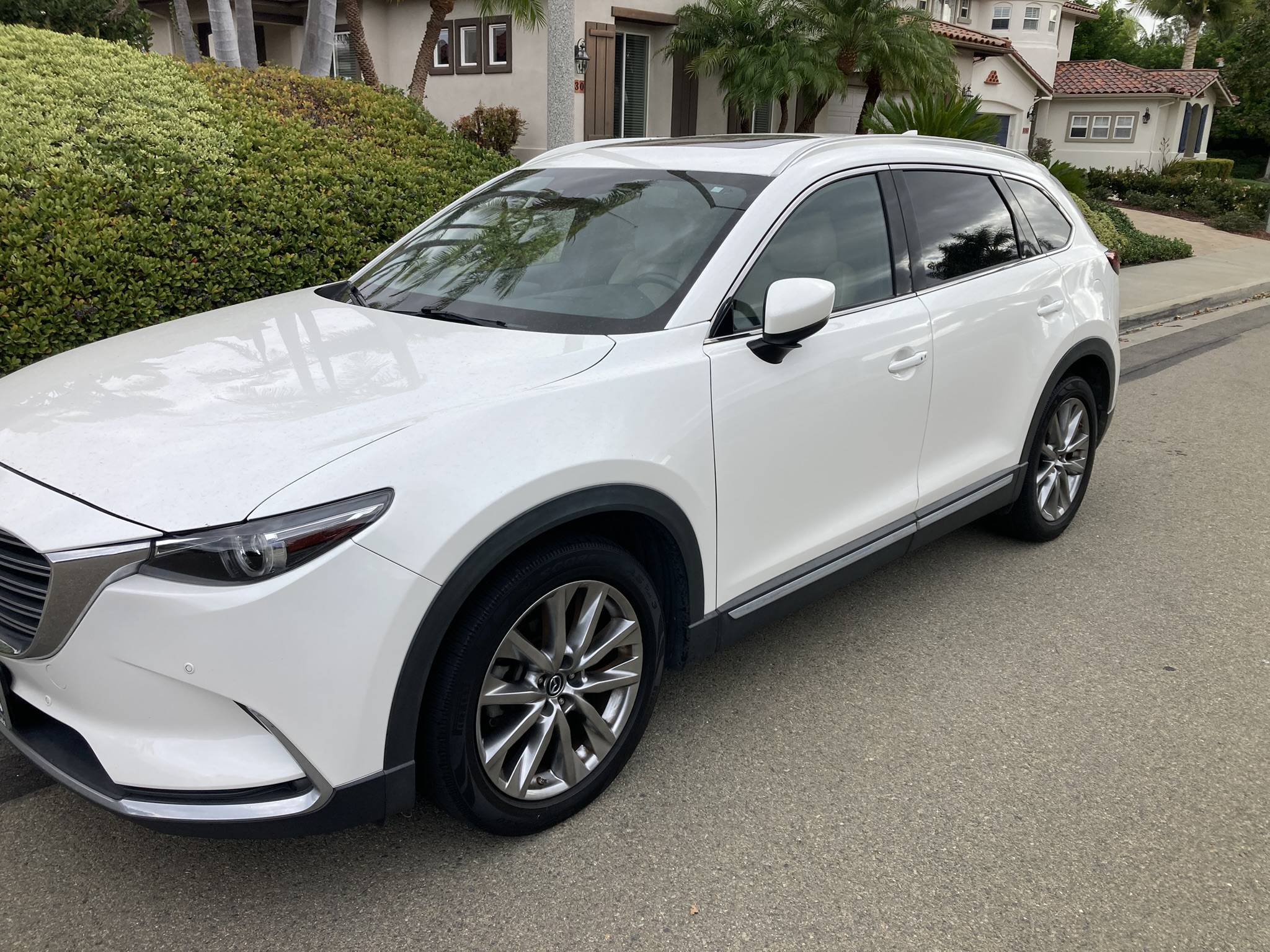 Used 2019 MAZDA CX-9 Grand Touring FWD image 2