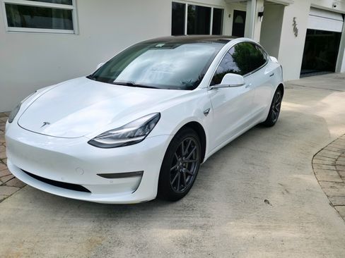 Used 2018 Tesla Model 3 Long Range image 5