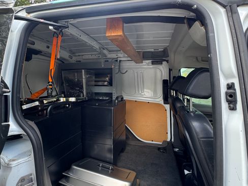 Used 2021 Ford Transit Connect XL FWD image 10