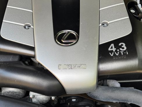 Used 2002 Lexus SC 430 Convertible image 18