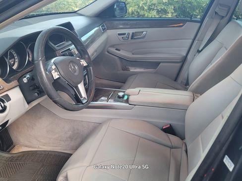Used 2014 Mercedes-Benz E 350 Sedan image 8