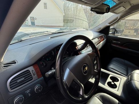Used 2008 Chevrolet Silverado 2500 LTZ w/ Safety Package image 7