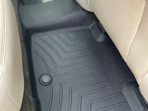 Used 2016 Lincoln MKX Reserve w/ Climate Package image 29