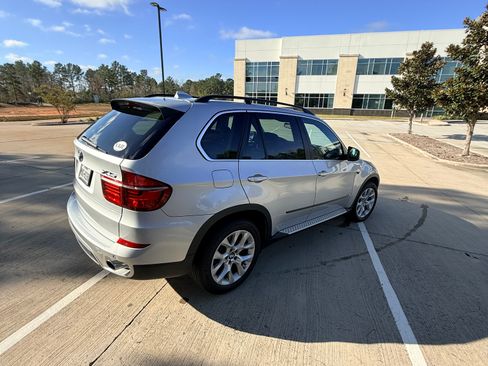 Used 2013 BMW X5 xDrive35i image 6