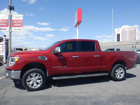 Used 2016 Nissan Titan SL AWD/4WD image 23