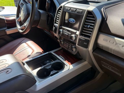 Used 2019 Ford F350 King Ranch w/ King Ranch Ultimate Package image 4