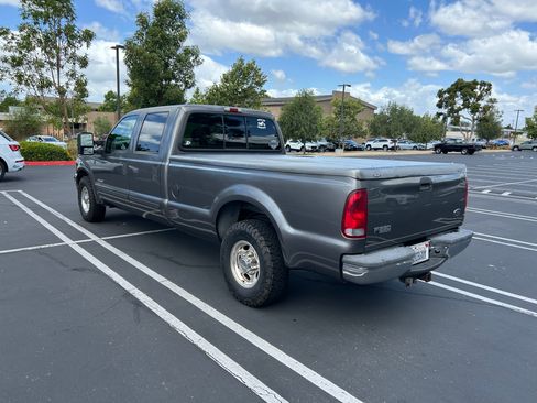 Used 2004 Ford F250 Lariat RWD image 10