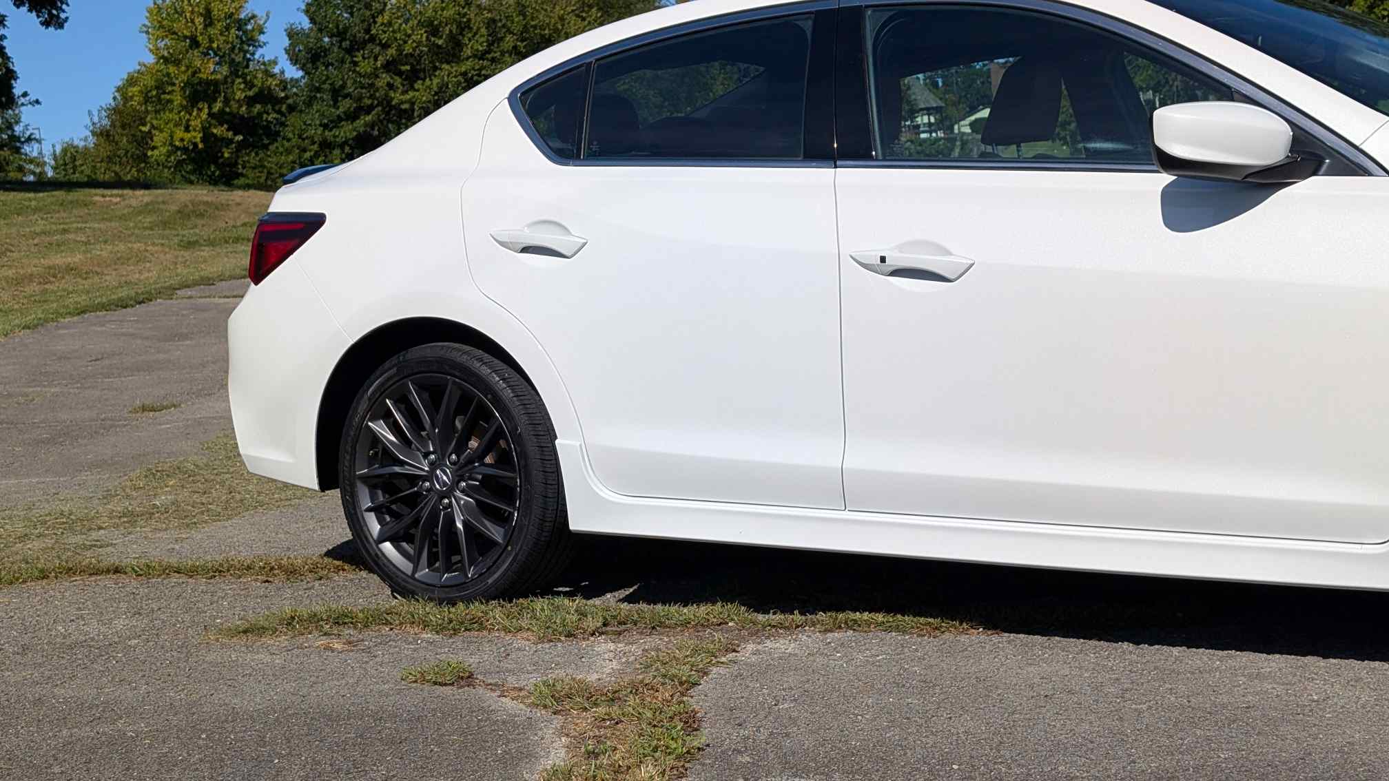 Used 2019 Acura ILX w/ Technology Plus & A-SPEC FWD image 16