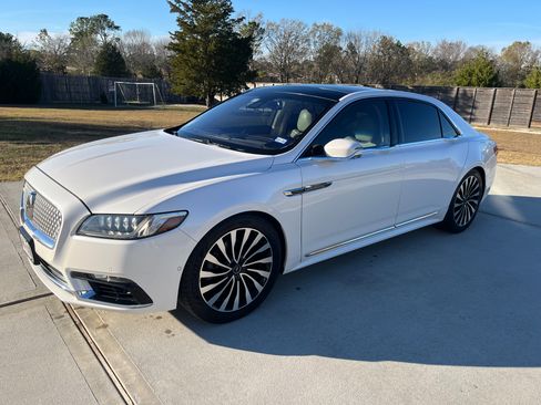 Used 2017 Lincoln Continental Black Label w/ Technology Package image 1