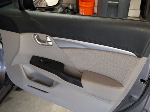 Used 2015 Honda Civic EX image 11