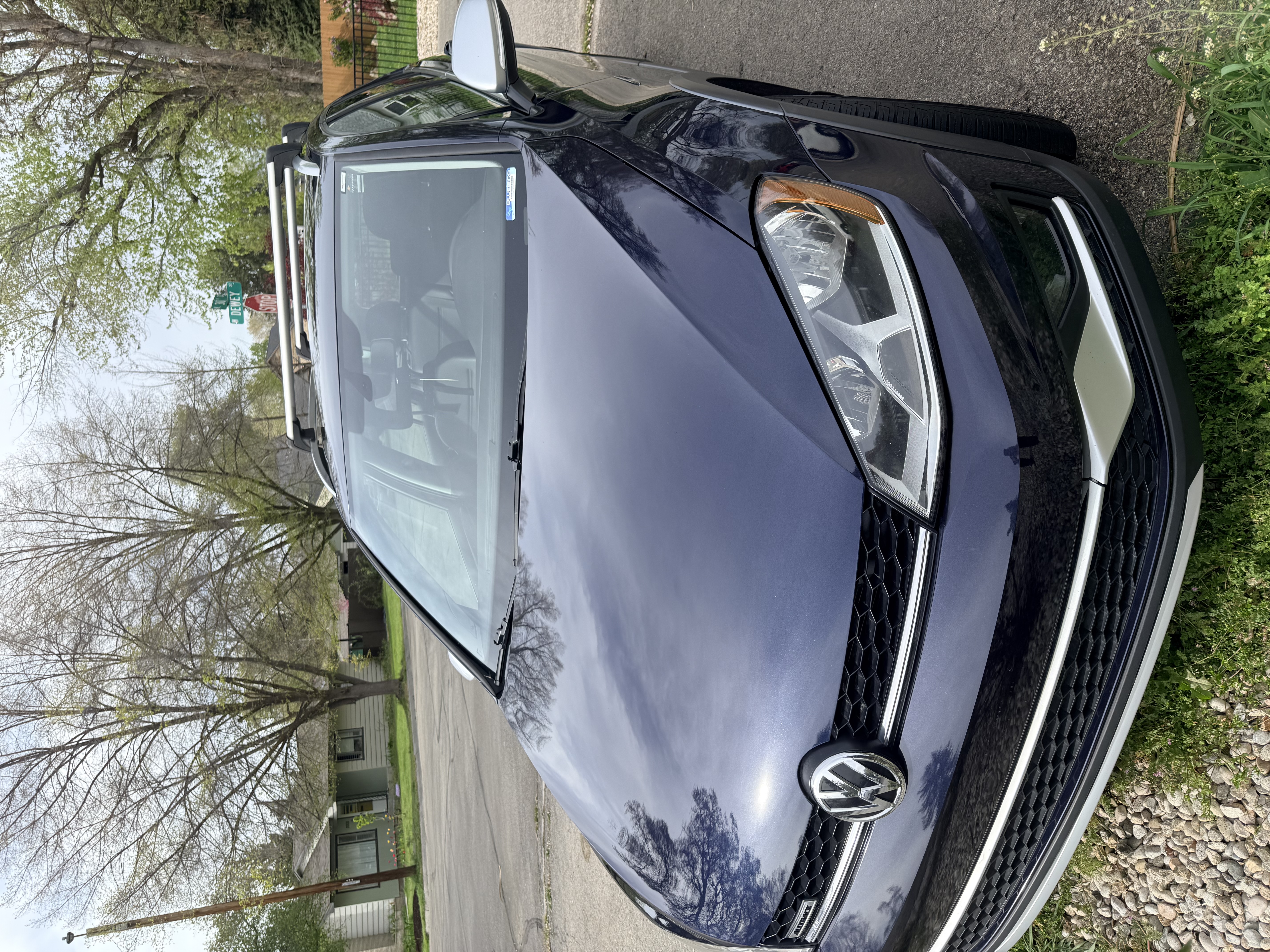Used 2017 Volkswagen Golf Alltrack SE AWD/4WD image 4