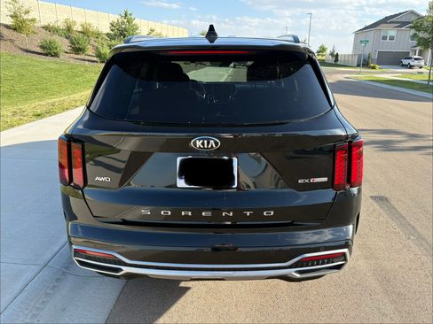 Used 2021 Kia Sorento EX AWD/4WD image 6