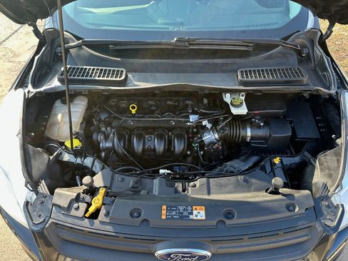 Used 2014 Ford Escape S image 18