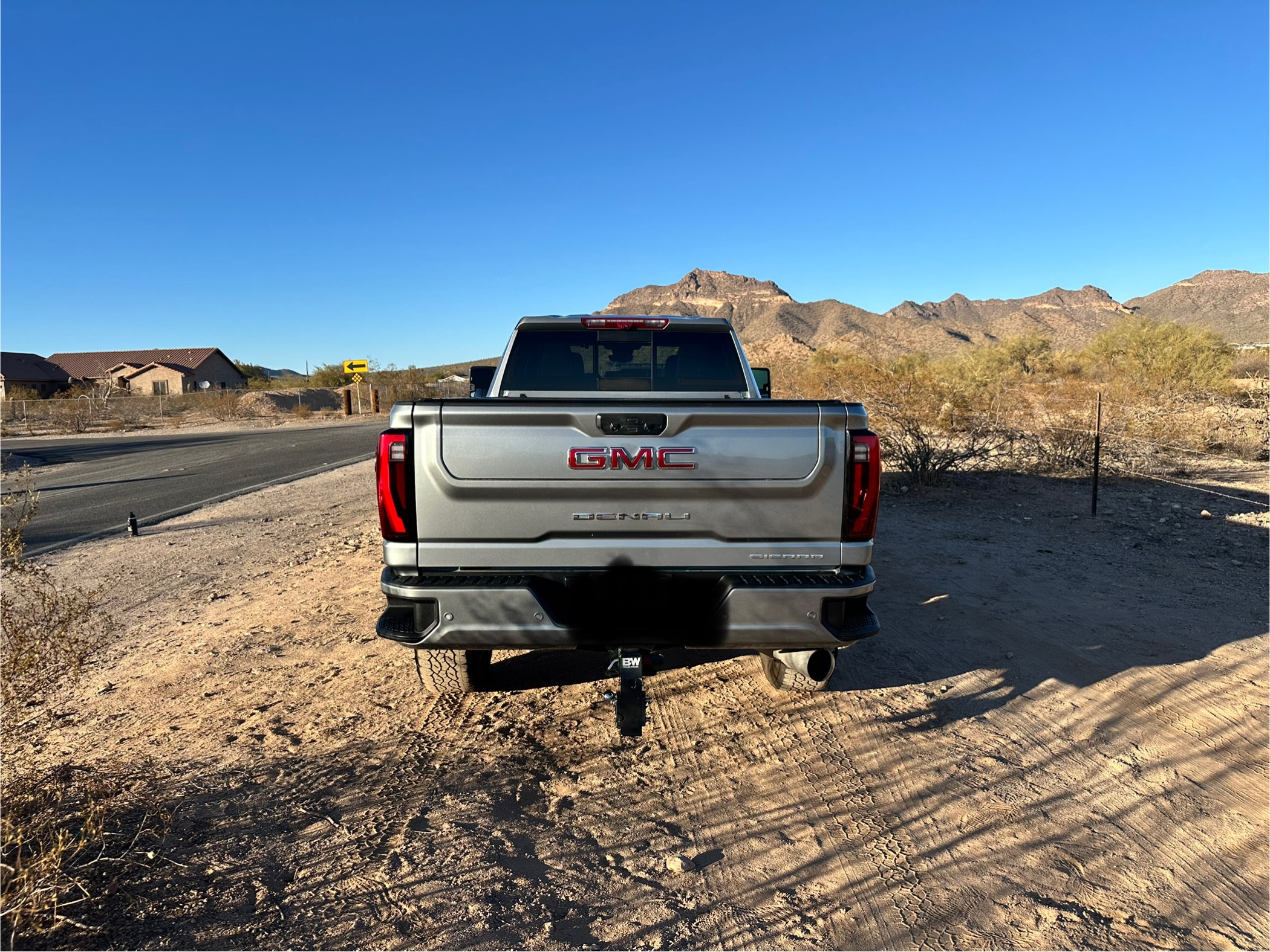 Used 2024 GMC Sierra 3500 Denali w/ Denali Reserve Package AWD/4WD image 5