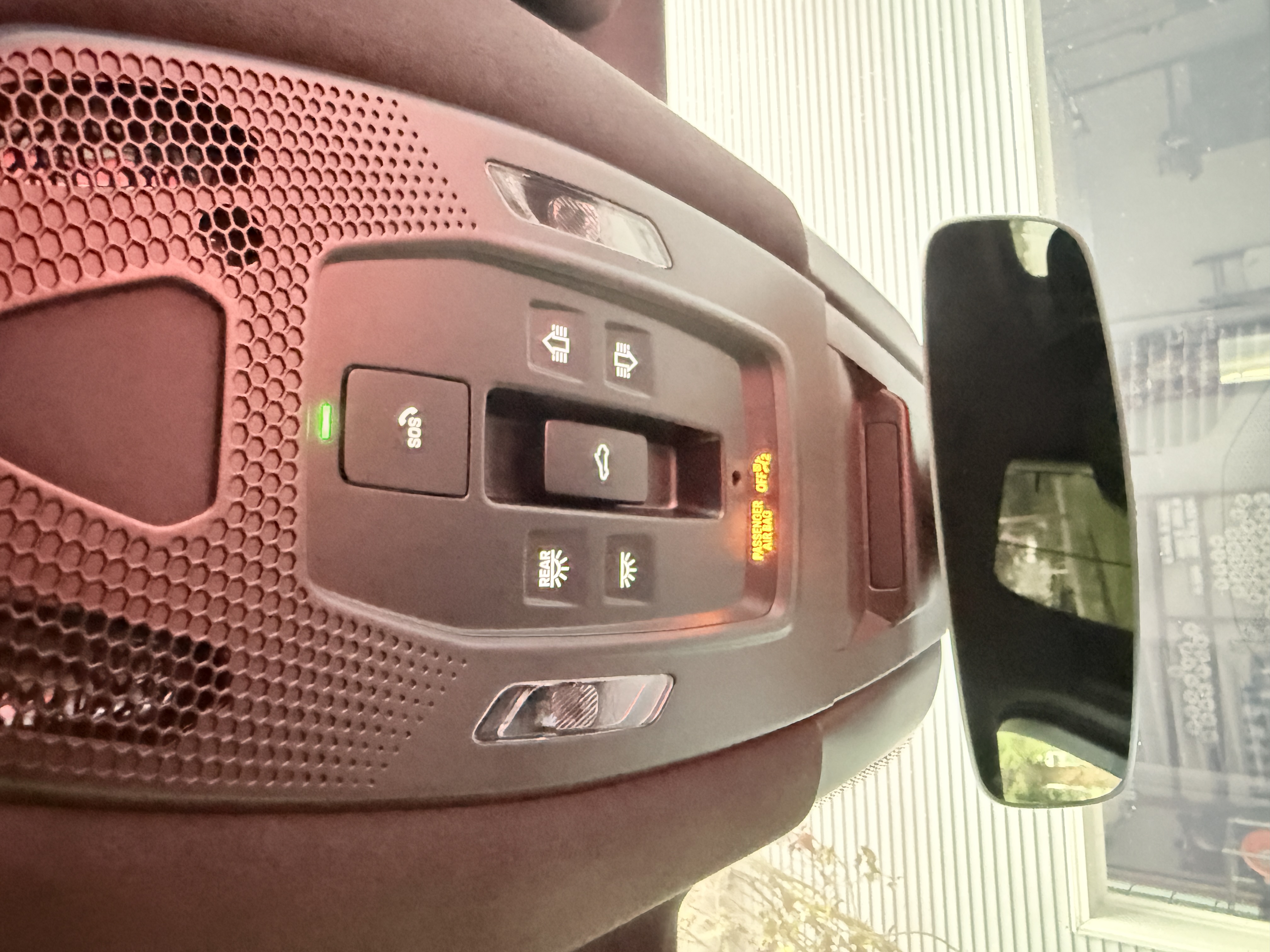 Used 2025 Porsche Cayenne GTS AWD/4WD image 21
