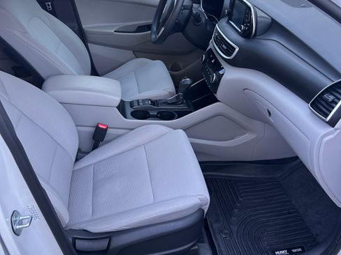 Used 2019 Hyundai Tucson Value FWD image 19