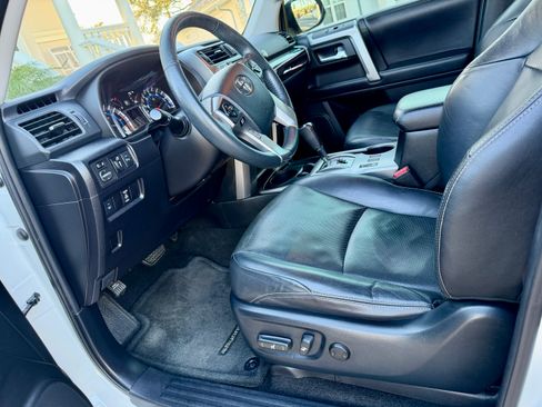 Used 2018 Toyota 4Runner Limited image 10