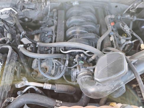 Used 2015 Ford F150 Lariat w/ Equipment Group 502A Luxury image 24