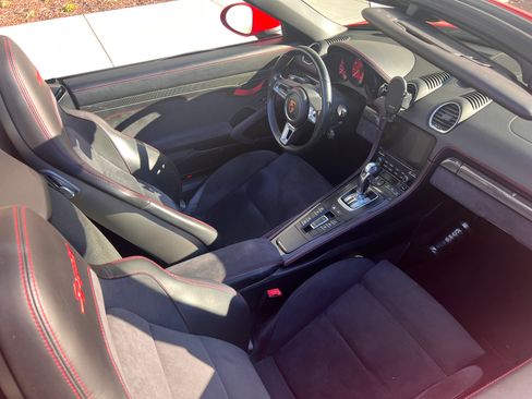 Used 2021 Porsche 718 Boxster Spyder image 20