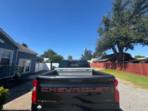 Used 2023 Chevrolet Silverado 1500 RST w/ Redline Edition image 11