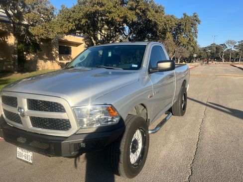 Used 2013 RAM 1500 Express image 15