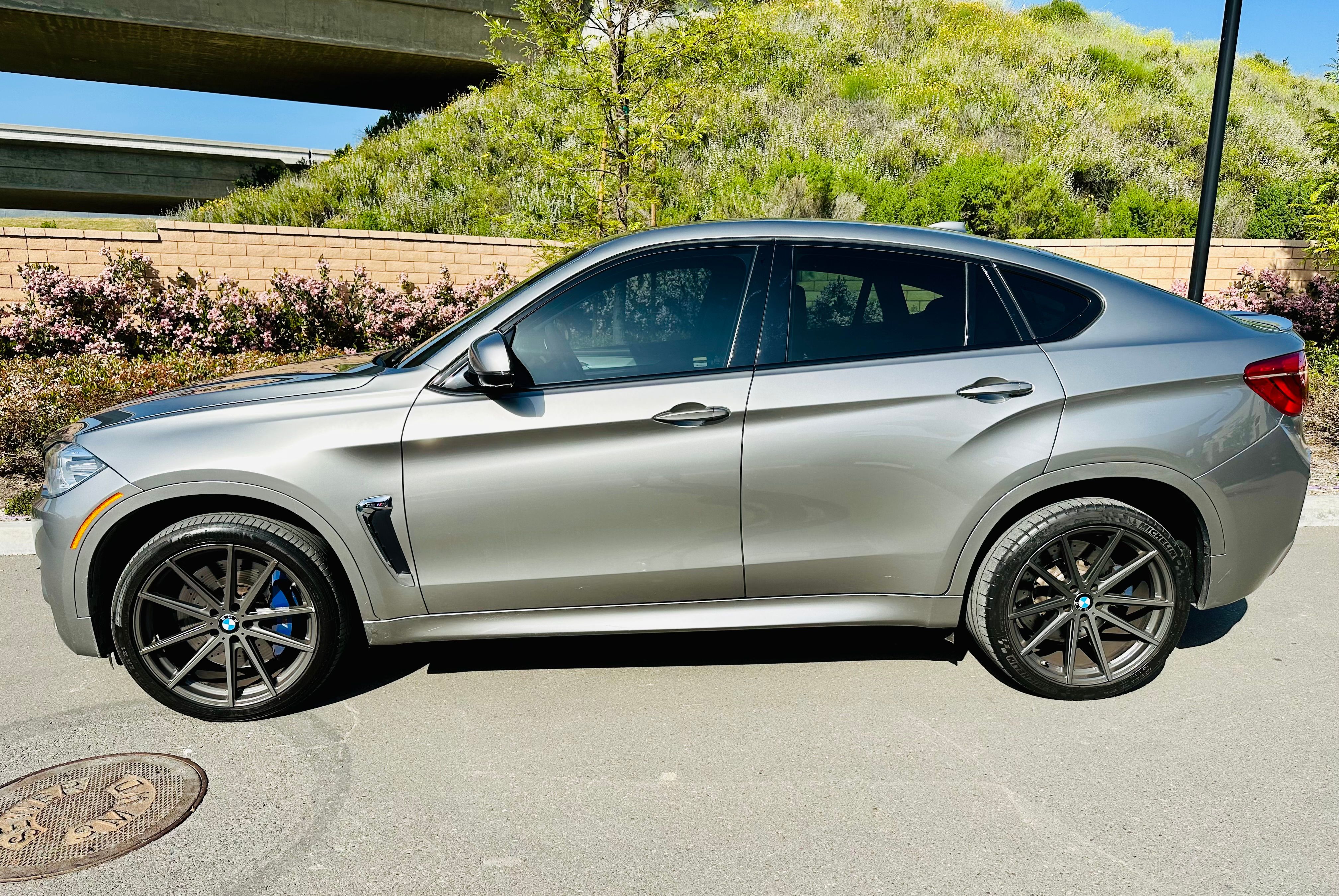 Used 2015 BMW X6 M AWD/4WD image 11