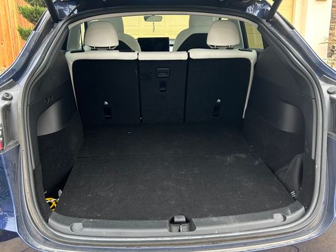 Used 2021 Tesla Model Y Long Range image 6