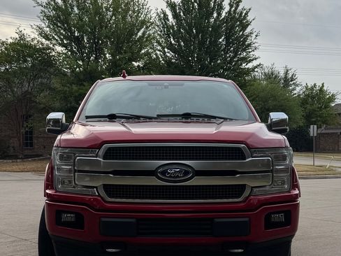 Used 2020 Ford F150 Platinum w/ Equipment Group 701A Luxury image 2