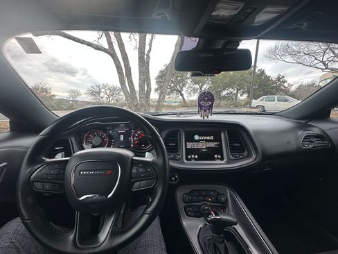 Used 2023 Dodge Challenger GT w/ Plus Package image 6